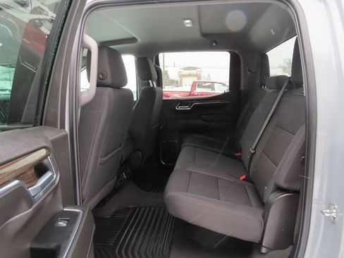 Used 2024 Chevrolet Silverado 1500 LT image 21