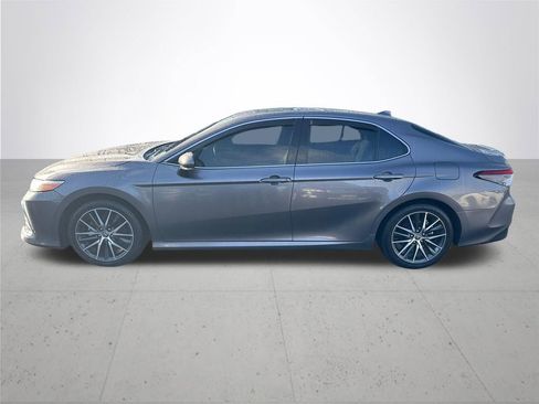 Certified 2024 Toyota Camry XLE w/ Navigation Package FWD image 11