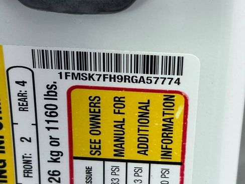 Used 2024 Ford Explorer Limited w/ Limited Technology Package RWD image 44