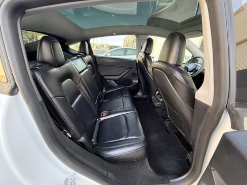 Used 2023 Tesla Model Y Long Range image 13