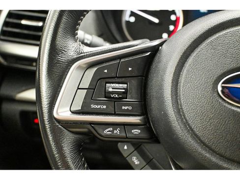 Used 2022 Subaru Forester Premium AWD/4WD image 38
