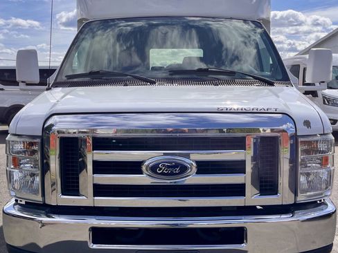Used 2013 Ford E-350 and Econoline 350 Super Duty w/ Shuttle Bus Prep Pkg image 7