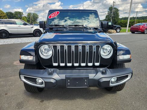 Used 2021 Jeep Wrangler Unlimited Sahara w/ Cold Weather Group image 20