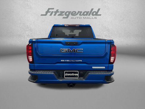 Used 2022 GMC Sierra 1500 Elevation w/ LPO, Elevation Black Package AWD/4WD image 4