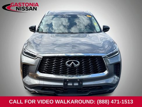 Used 2023 INFINITI QX60 Luxe w/ Performance Audio Package AWD/4WD image 3