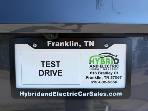 Used 2023 Tesla Model Y Long Range AWD/4WD image 4