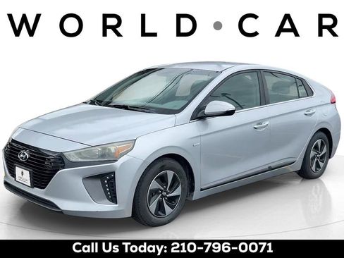 Used 2017 Hyundai Ioniq SEL FWD image 7