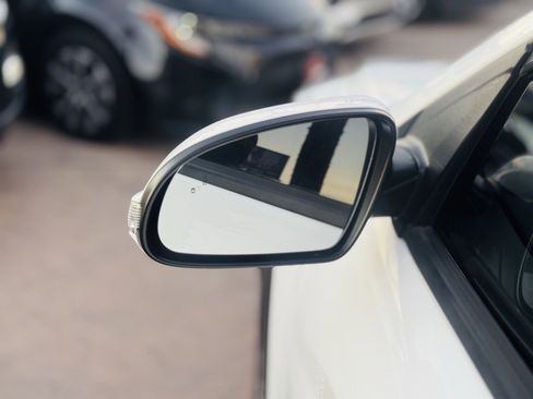 Used 2021 Hyundai Kona SEL w/ Cargo Package image 16