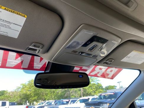 Used 2019 Toyota Sienna XLE FWD image 21