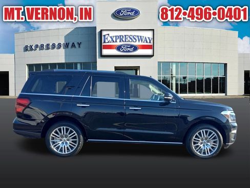 Used 2023 Ford Expedition Limited AWD/4WD image 5