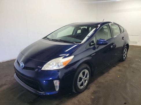 Used 2012 Toyota Prius Two FWD image 1