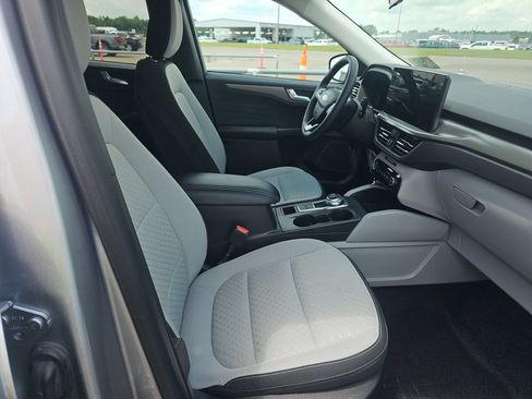 Used 2023 Ford Escape Active w/ Tech Pack #2 AWD/4WD image 14
