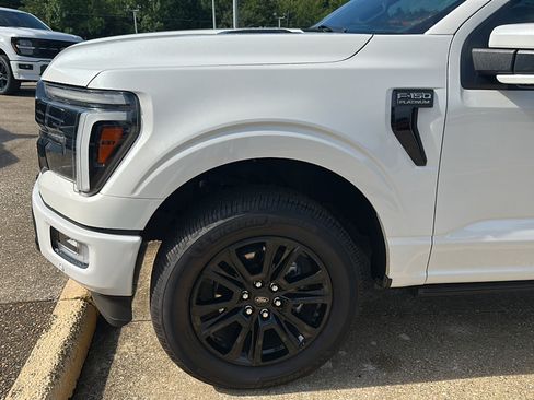 Used 2024 Ford F150 Platinum w/ FX4 Off-Road Package AWD/4WD image 6