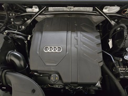 Certified 2024 Audi Q5 2.0T Premium AWD/4WD image 13