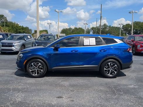 Used 2023 Kia Sportage EX FWD image 9