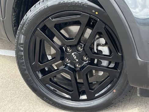 Used 2024 Kia Telluride EX X-Line AWD/4WD image 9
