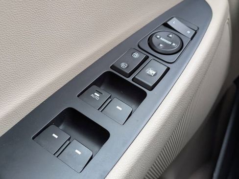 Used 2018 Hyundai Tucson SEL Plus w/ Cargo Package image 24