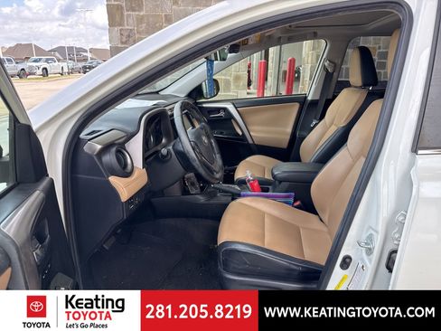 Used 2018 Toyota RAV4 Limited w/ Advanced Technology Package AWD/4WD image 16