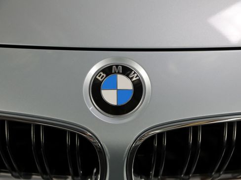 Used 2015 BMW M3 RWD image 10
