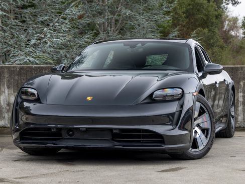 Certified 2023 Porsche Taycan 4 Cross Turismo image 1
