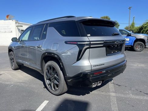 New 2026 Chevrolet Traverse RS image 5