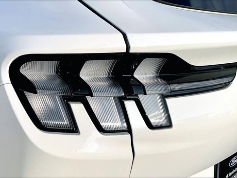 Used 2023 Ford Mustang Mach-E Premium image 27