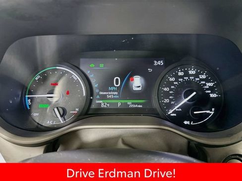Certified 2025 Toyota Sienna XLE FWD image 17