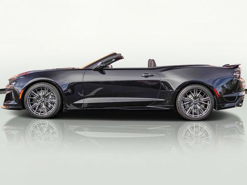 Used 2023 Chevrolet Camaro ZL1 image 9