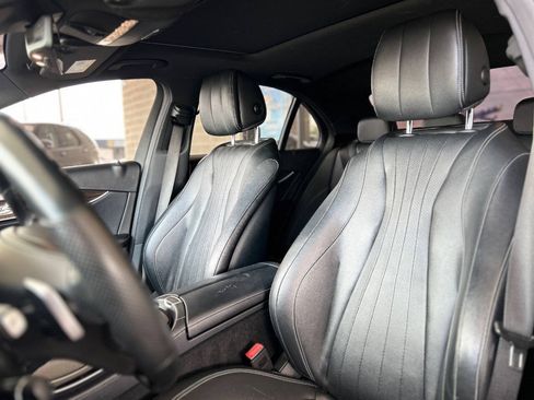 Used 2017 Mercedes-Benz E 300 4MATIC image 38