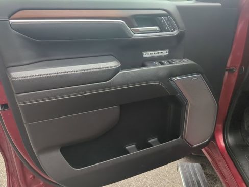 Used 2024 GMC Sierra 1500 Denali image 26