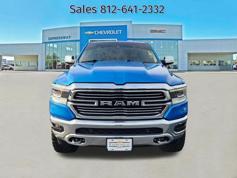 Used 2022 RAM 1500 Laramie AWD/4WD image 2
