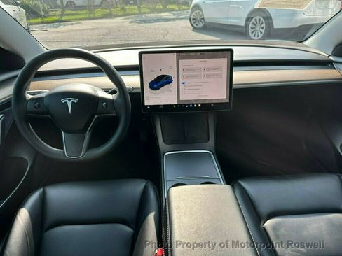 Used 2023 Tesla Model 3 Standard Range RWD image 19