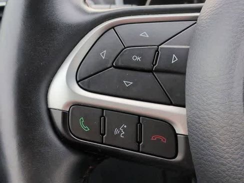 Used 2018 Jeep Compass Limited AWD/4WD image 22