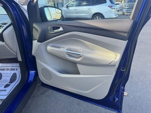 Used 2013 Ford Escape SE image 14