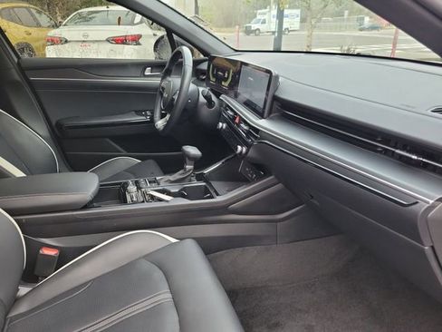 Used 2025 Kia K5 GT-Line image 34