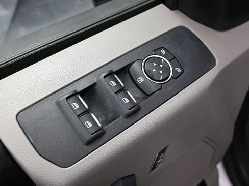 Used 2019 Ford F250 XL w/ Power Equipment Group image 20