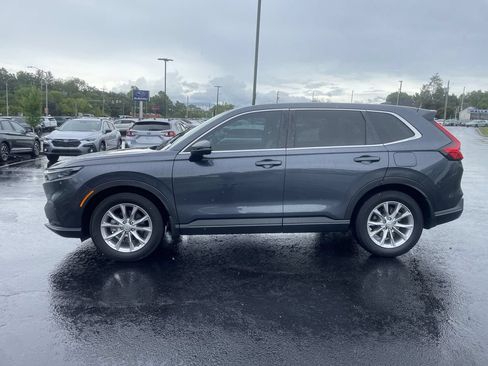 Used 2024 Honda CR-V EX image 3