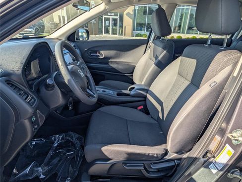 Used 2019 Honda HR-V LX image 15