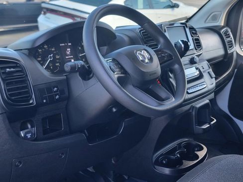 Used 2023 RAM ProMaster 2500 image 12