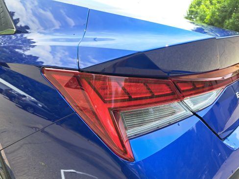 Used 2024 Hyundai Elantra Limited FWD image 35
