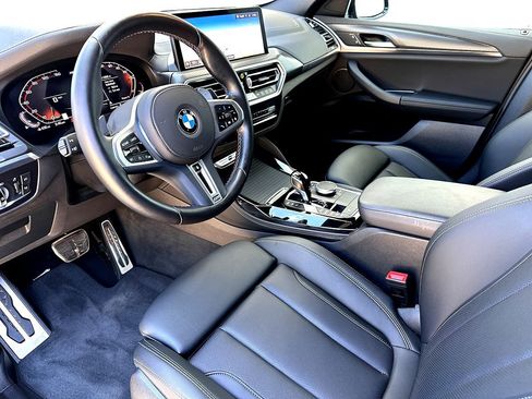 Certified 2025 BMW X4 M40i image 14