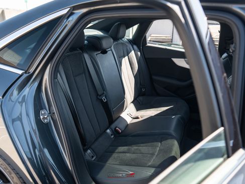 Used 2020 Audi A4 2.0T Premium Plus w/ Premium Plus Package image 18