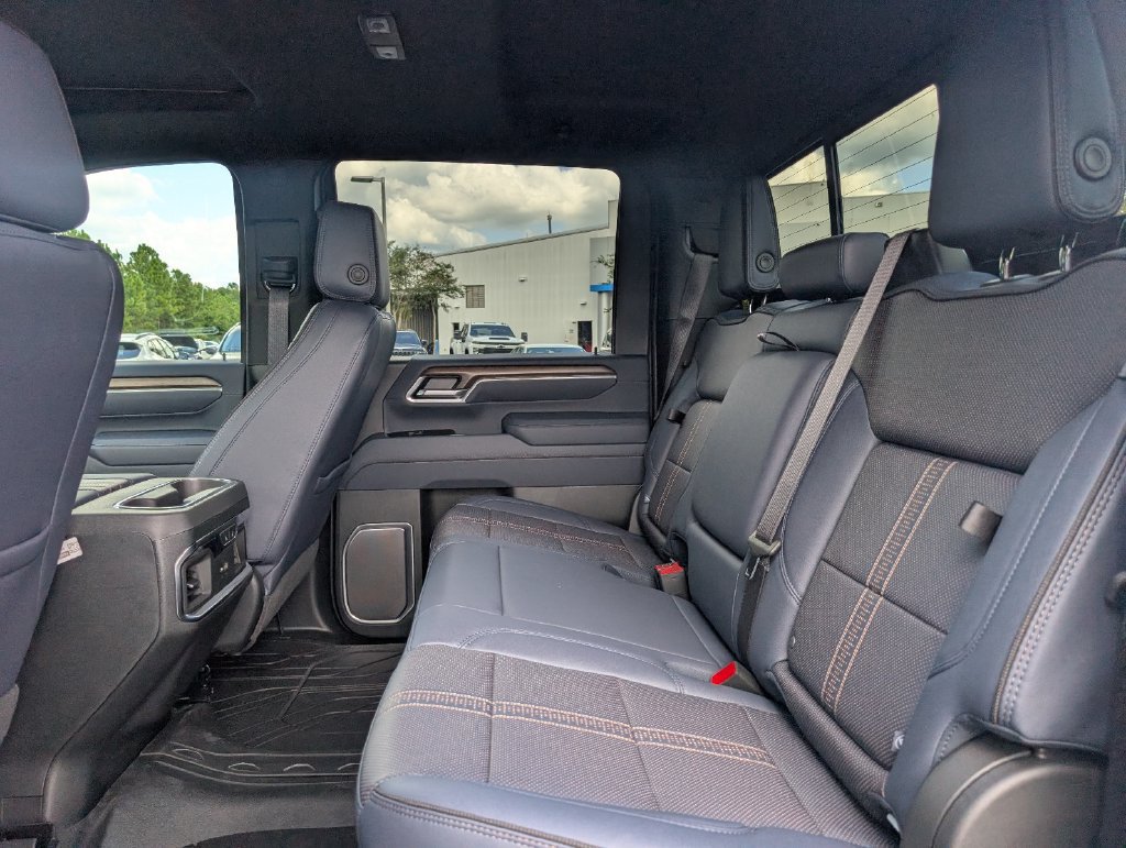 New 2026 Chevrolet Silverado 3500 High Country w/ High Country Premium Package AWD/4WD image 31