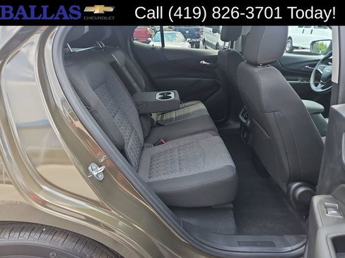 Certified 2023 Chevrolet Equinox LT FWD image 26