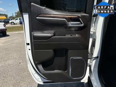 Certified 2023 GMC Sierra 1500 Elevation image 16