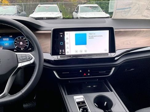 New 2026 Volkswagen Atlas SE image 5