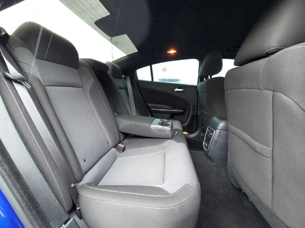 Used 2020 Dodge Charger SXT AWD/4WD image 19