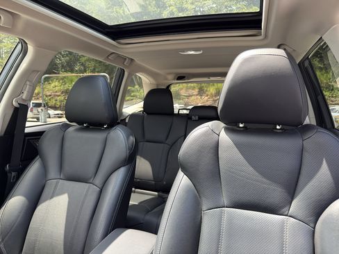 Used 2019 Subaru Forester Touring w/ Popular Package #3 AWD/4WD image 8
