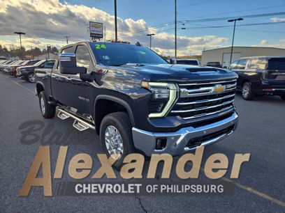 Used 2024 Chevrolet Silverado 2500 LTZ w/ LTZ Premium Package