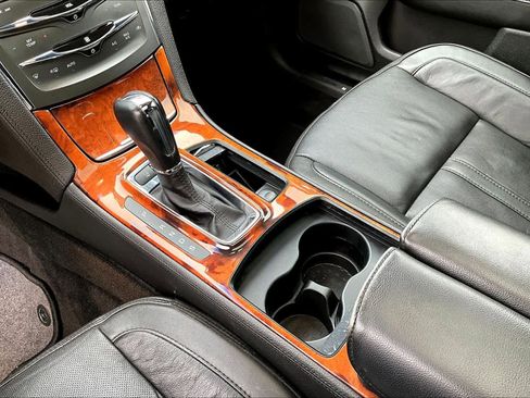 Used 2016 Lincoln MKS w/ Equipment Group 101A image 16